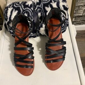 American Eagle Outfitters Black Strappy Gladiator Sandals